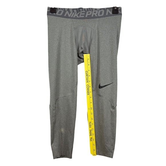NIKE Pro Men's Dri-FIT 3/4-Length Fitness Tightss, Gray and Black, Size Medium - Picture 12 of 15